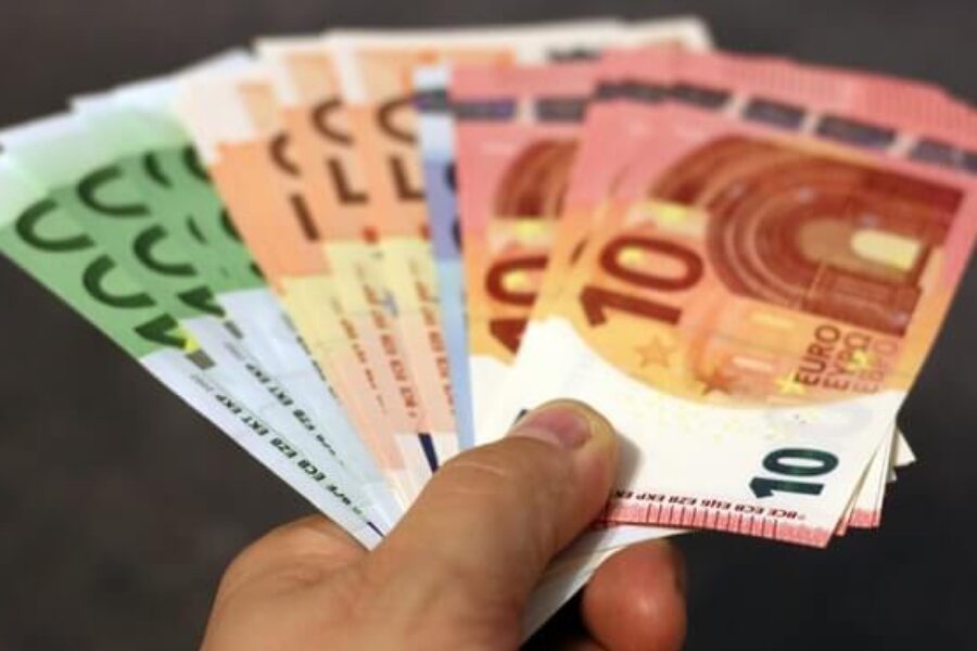 RESUMEN de las medidas fiscales y de Seguridad Social incluidas en el Real Decreto-ley 29/2021, de 21 de diciembre, por el que se adoptan medidas urgentes en el ámbito energético para el fomento de la movilidad eléctrica, el autoconsumo y el despliegue de energías renovables. (BOE 22-12-2021